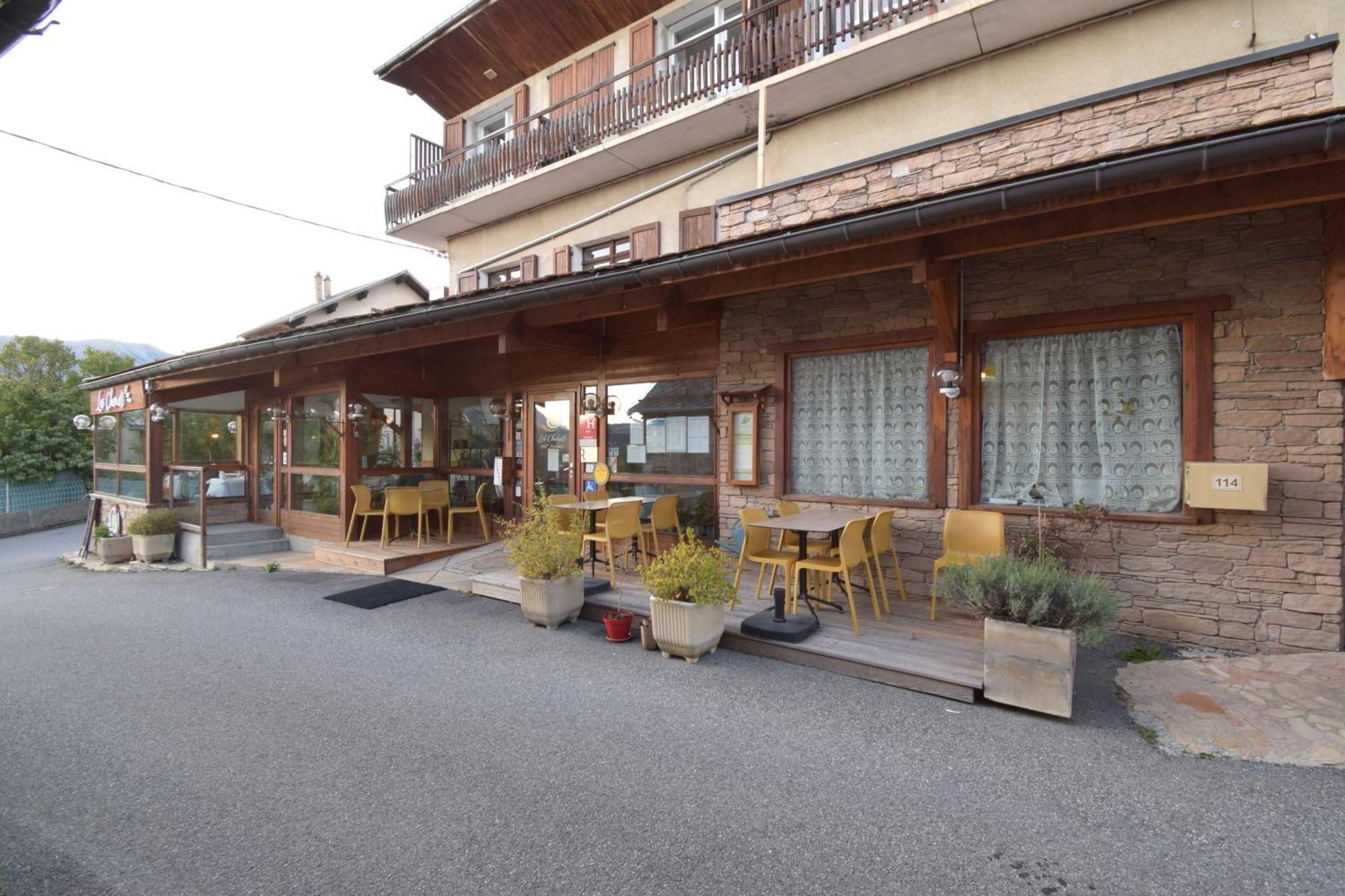 Hotel Les Chenets Saint-Julien-en-Champsaur Exterior foto